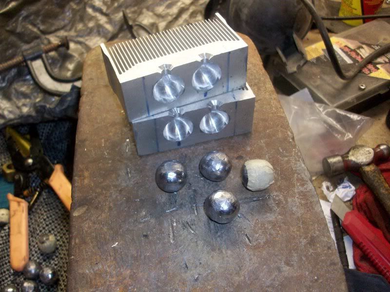 mold004.jpg