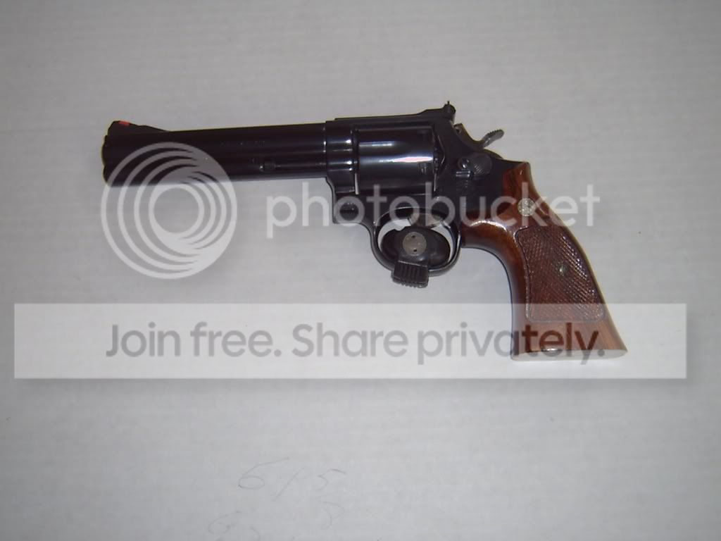 S24000101.jpg