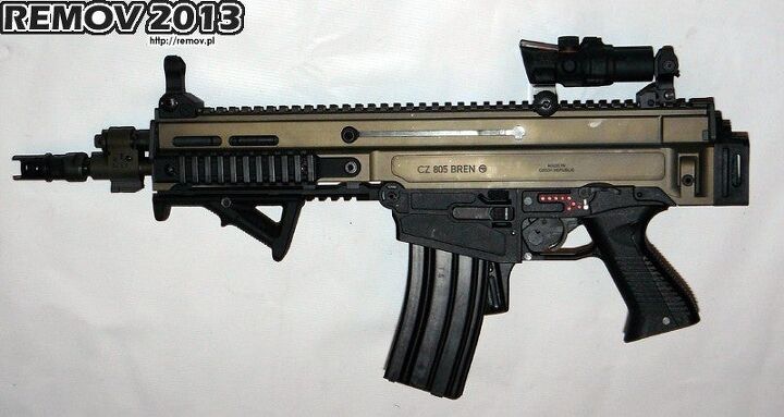CZ805A2_03-660x351.jpg