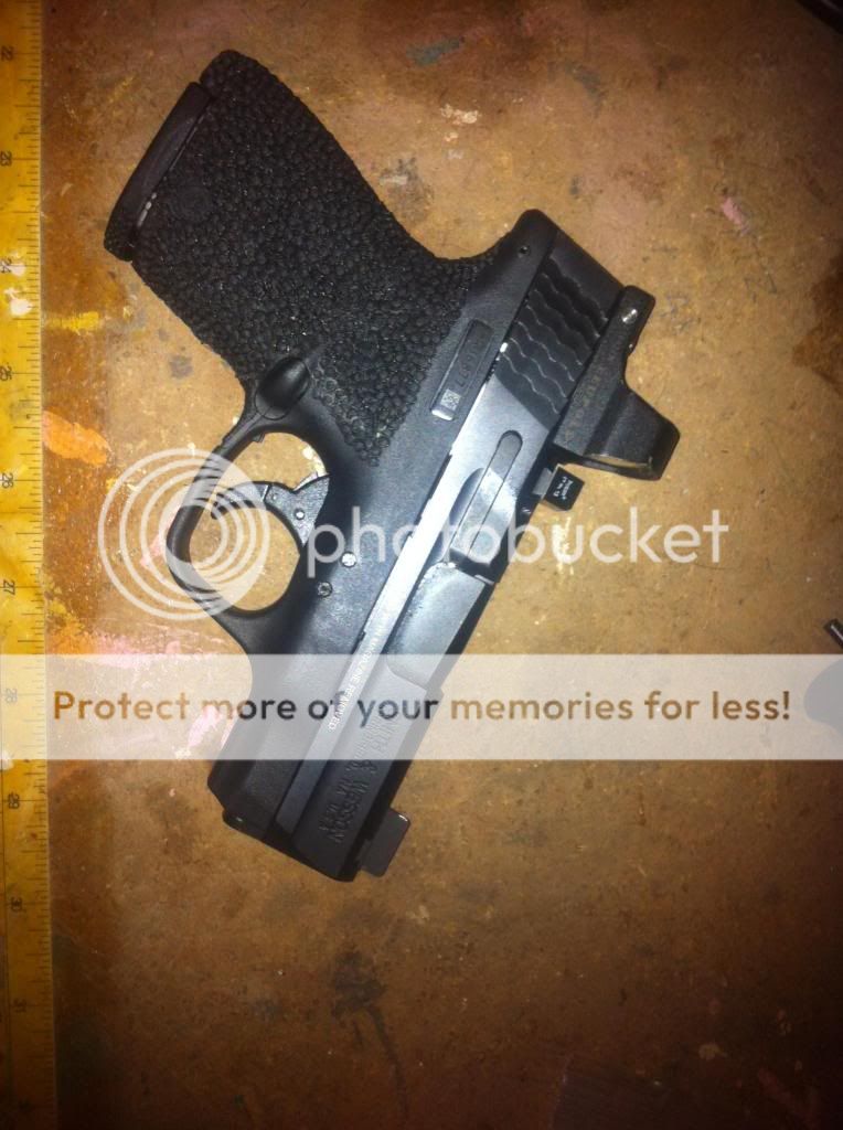Pistols041_zpsc50a8434.jpg