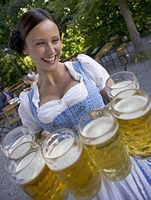 Beer+Maid+3.JPG