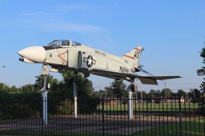 westmemphis-f-4-vfw-107w1.jpg