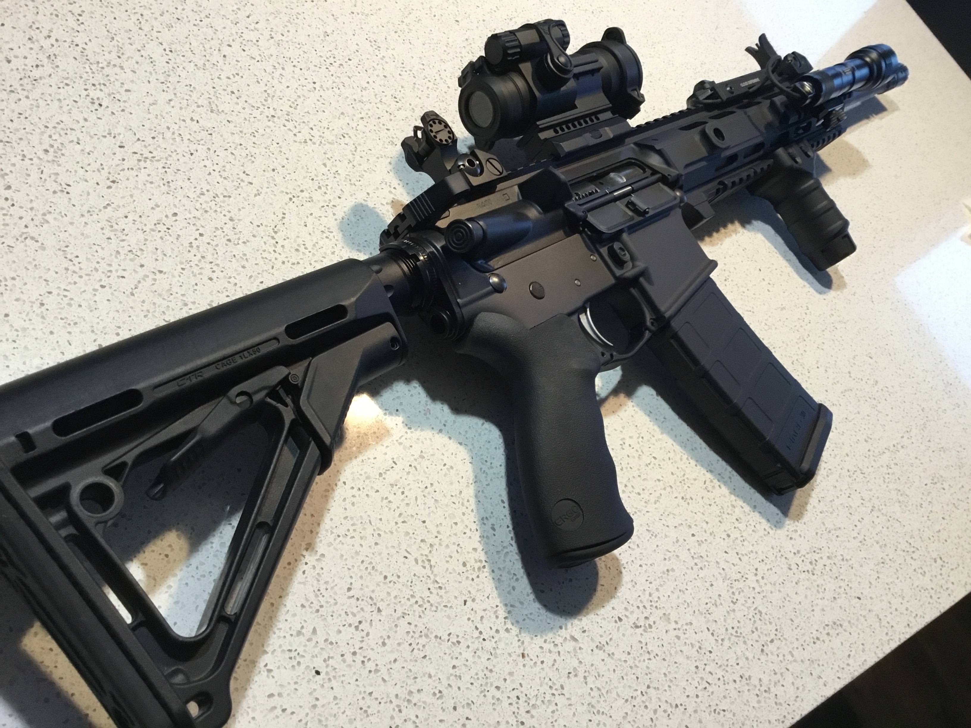 UZ5JIGC.jpg