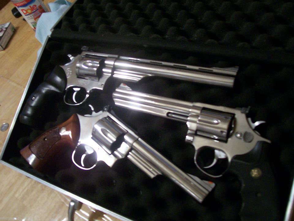 brads-guns.jpg