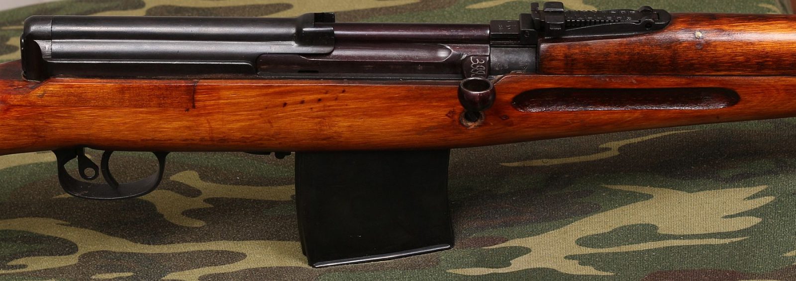 SVT40-right-side-action.jpg