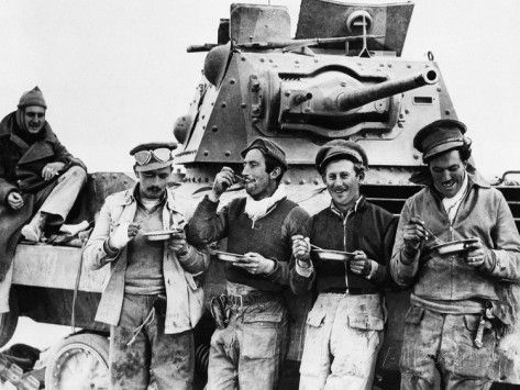 anonymous-british-tank-crew-wwii.jpg