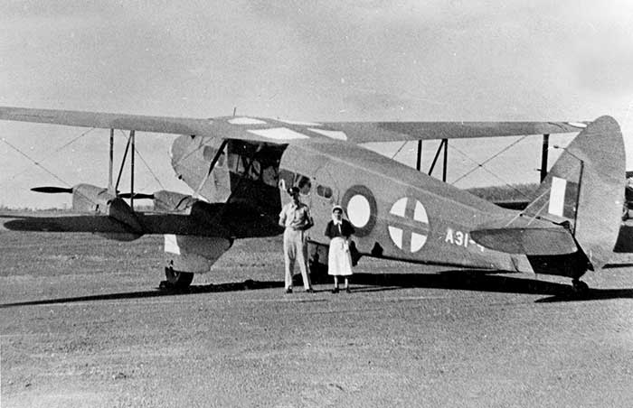 DH86-A31-4-2AAU-GG-coll-KOM.jpg