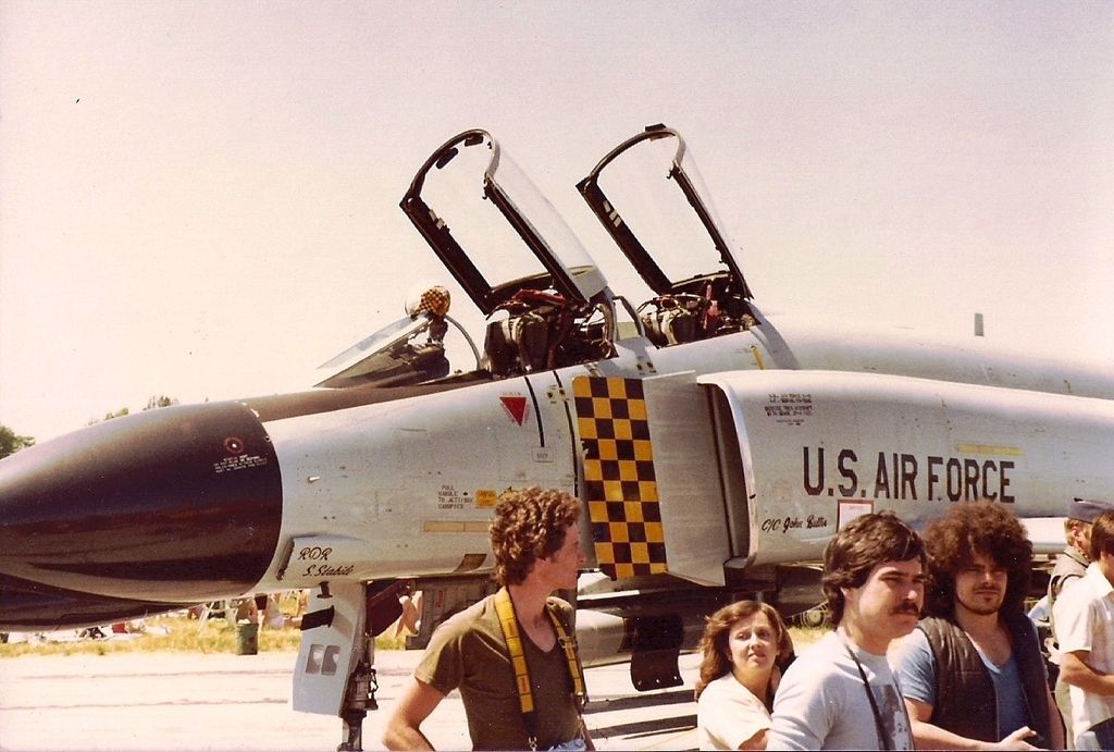 F4F%20Phantom_2_zpsjez9uvbh.jpg