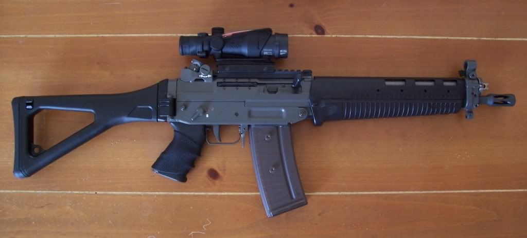 SAN_Carbine-070409-0005c.jpg