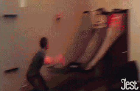 hu4608.gif