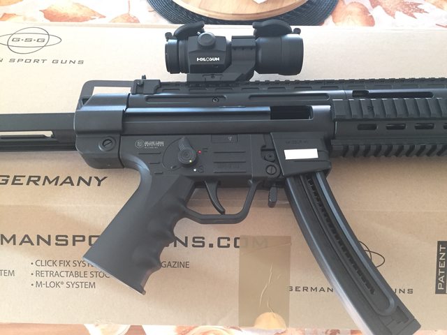Neb7SvKl.jpg