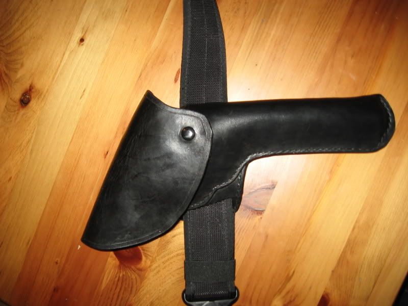 Holster0003.jpg