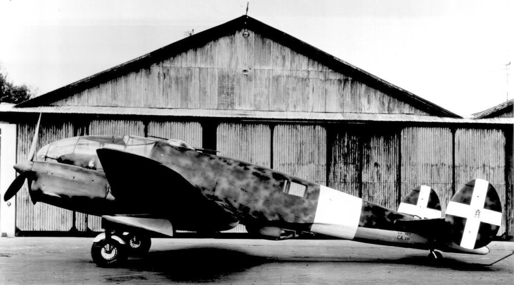 Caproni_Ca.331_O.A.jpg