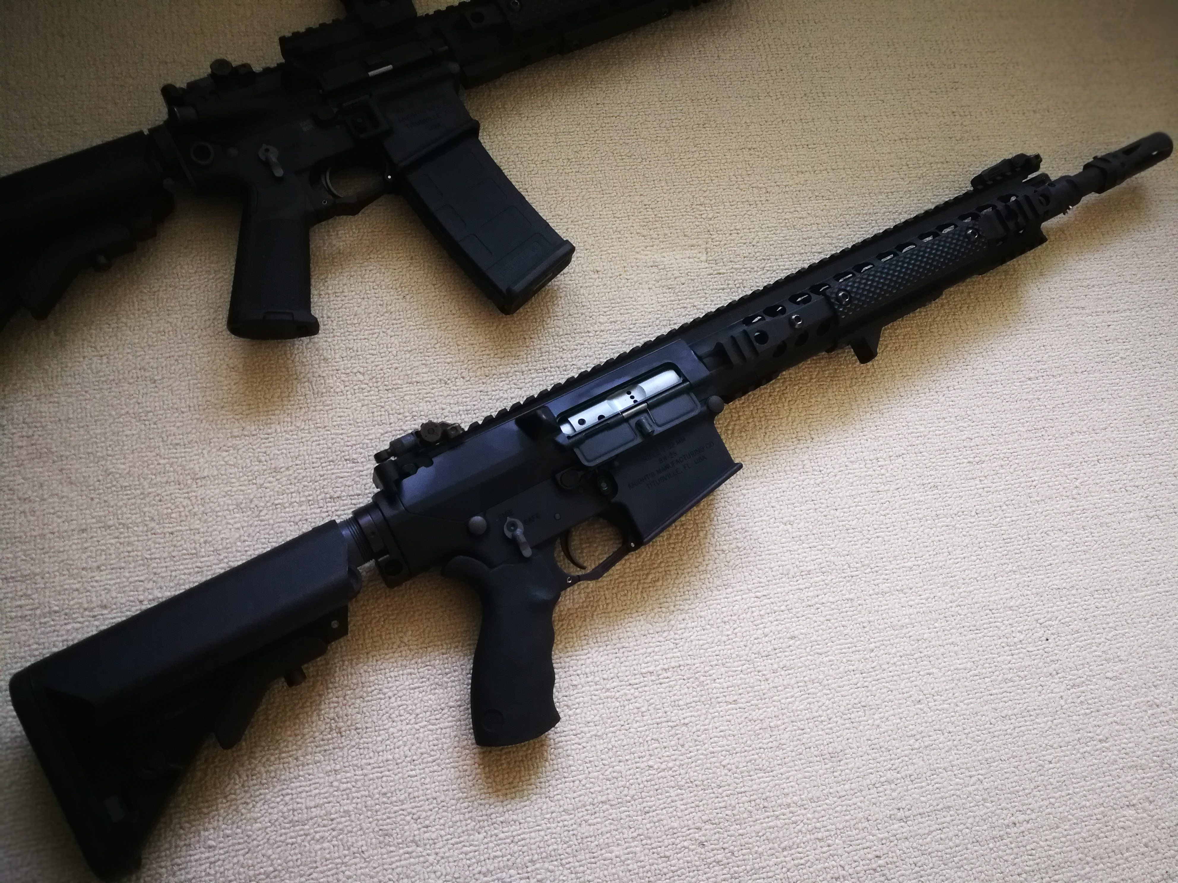 uiB12A9.jpg