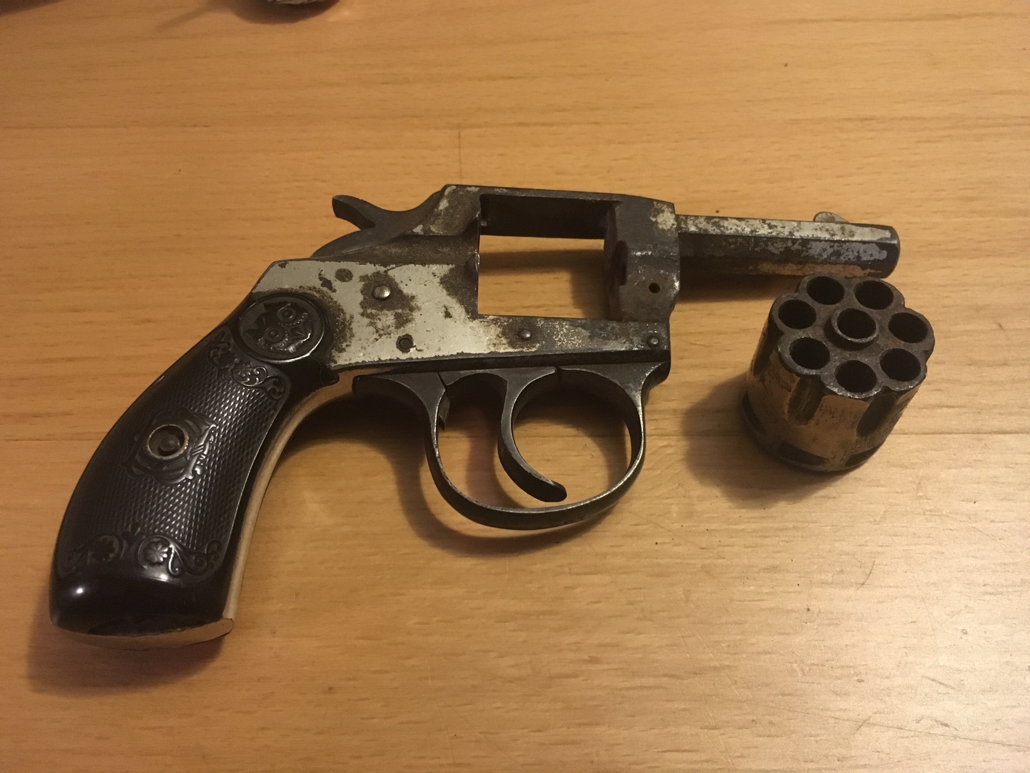 dzwCQE2.jpg