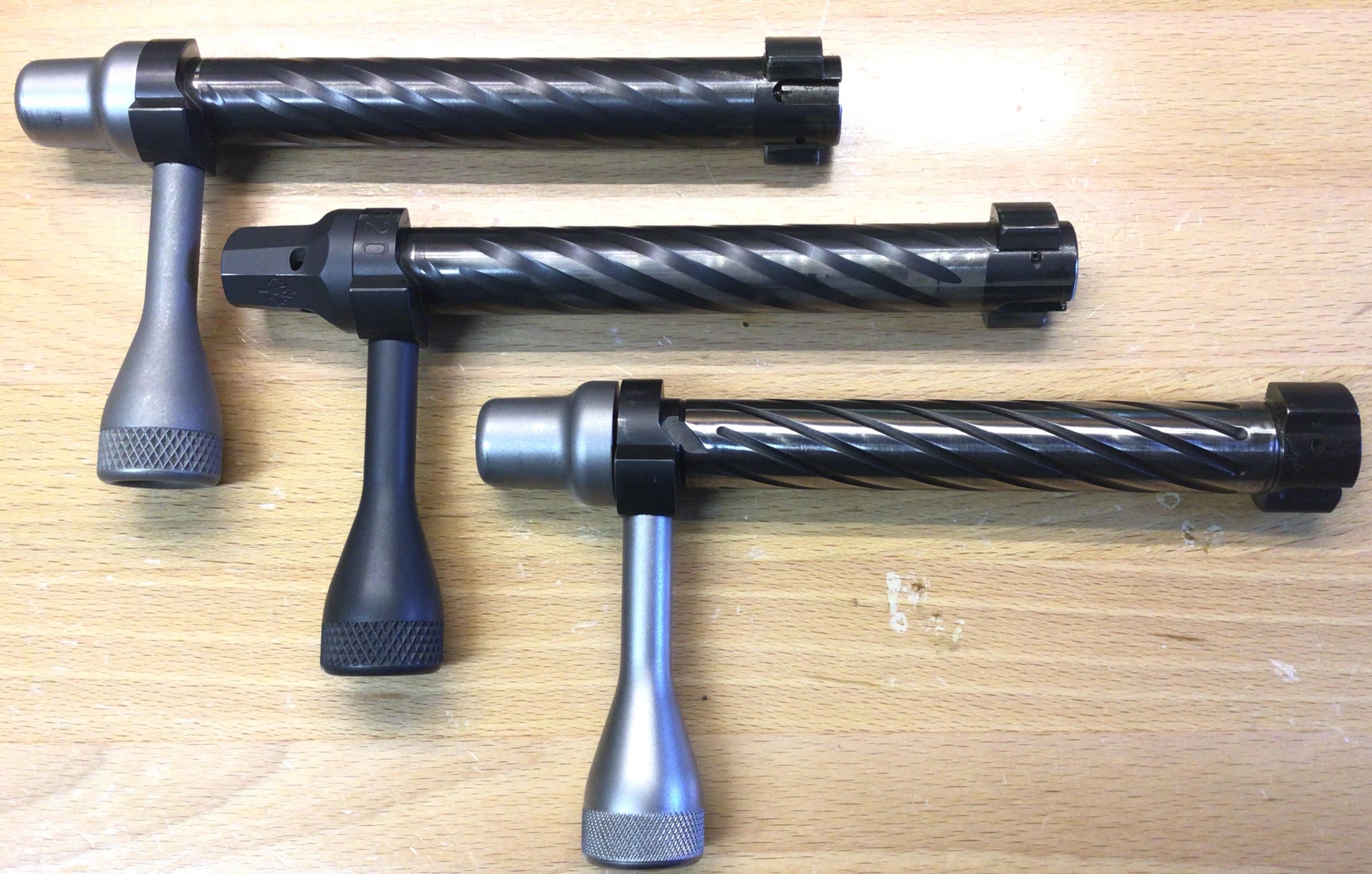 M15-bolt.jpg