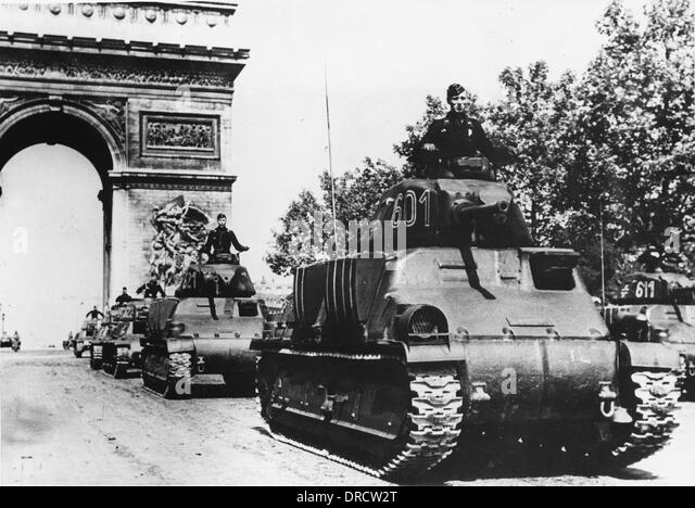 german-victory-parade-wwii-drcw2t.jpg