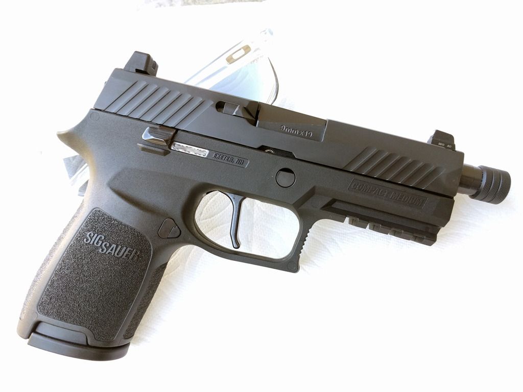 P320_Compact_zpsuoq5ti67.jpg
