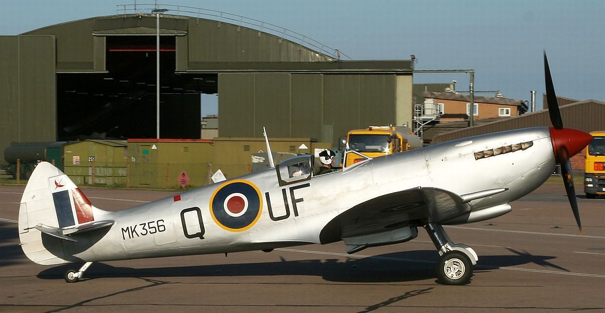Spitfire-LF-IX-Coningsby2010.jpg