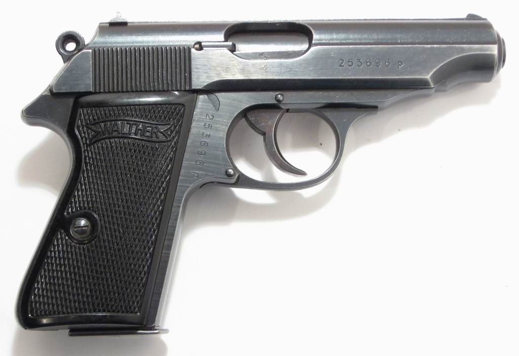 Walther%20PP%20253696P%20rechts.jpg