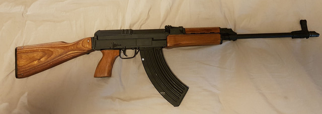 VZ58with_AK74stock.jpg