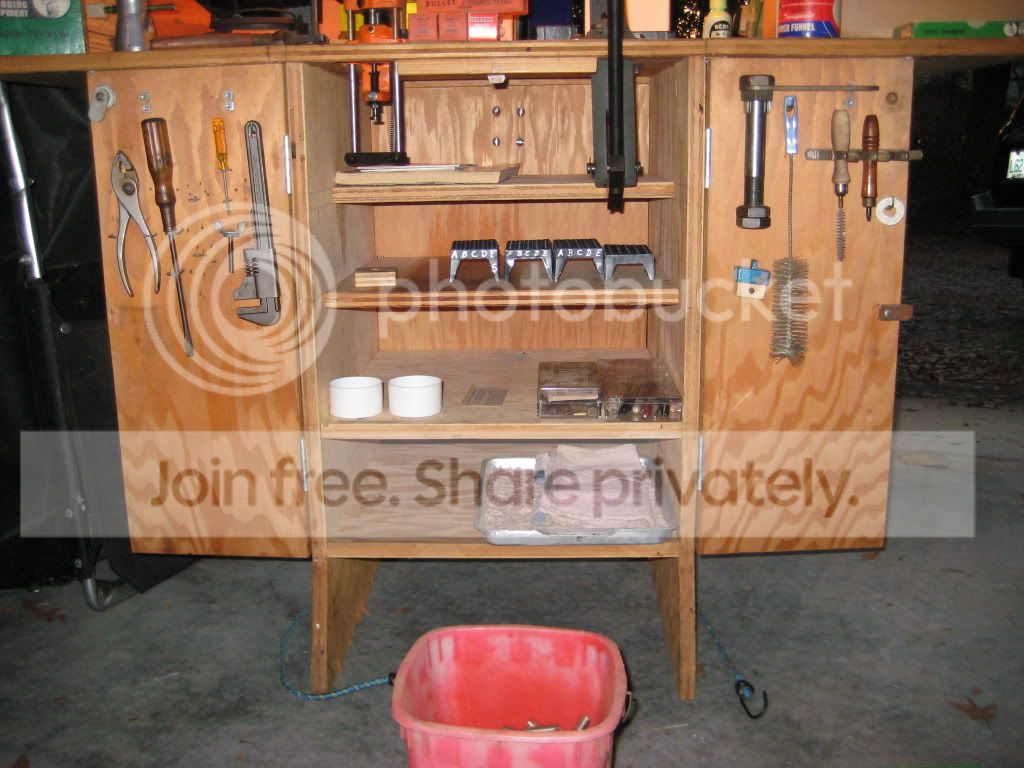 5-Cabinet.jpg