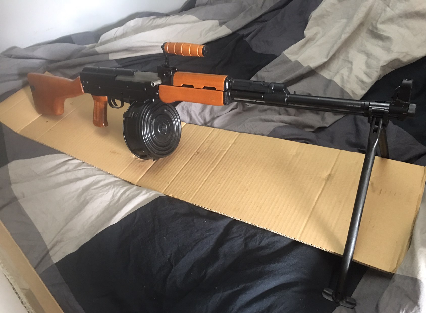 e4BGVeY.jpg