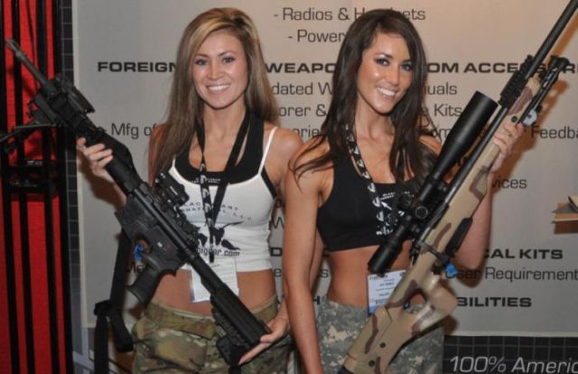 girls_and_guns_02.jpg