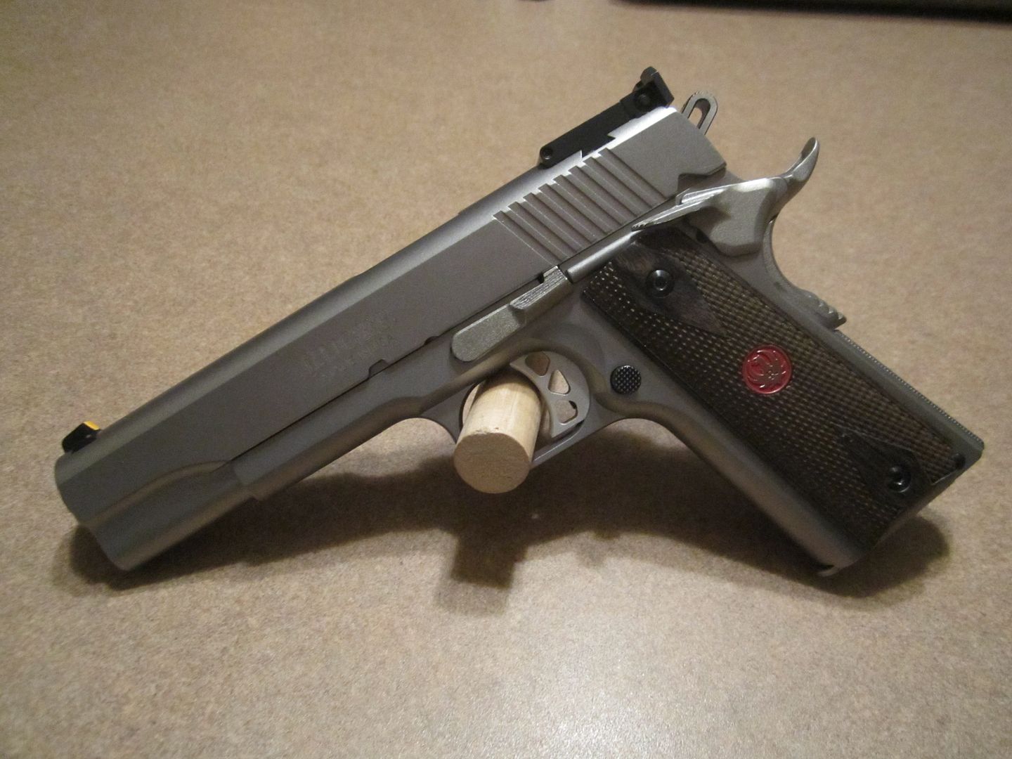 Ruger%20SR1911%2010mm%20036_zpsx2bnm9a2.jpg