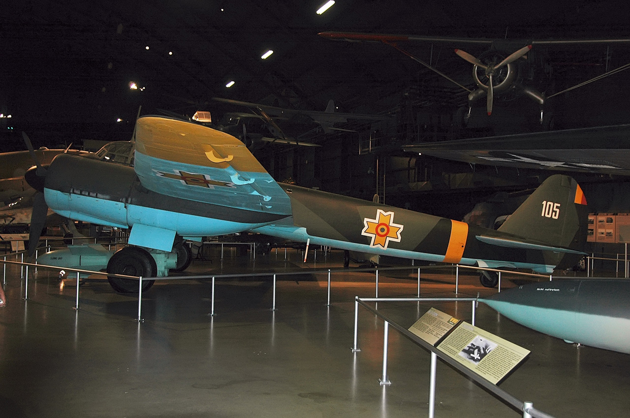 Ju-88_D-1_Trop_2.jpg