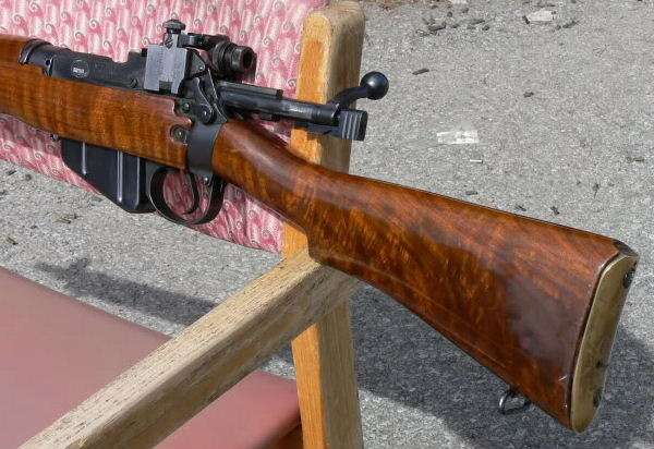 fSiYIV.jpg