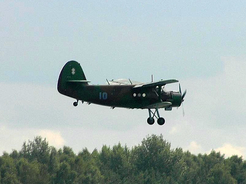 Lithuanian_Air_Force_An-2.jpg