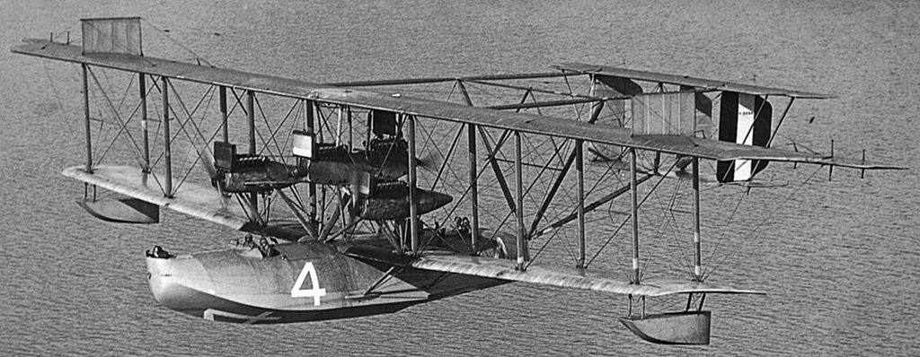 1024px-Curtiss_NC-4_four_engine_configuration-detail.jpg