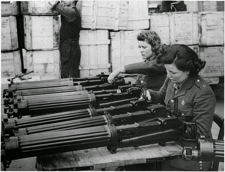 Women-at-work-in-the-United-Kingdom-in-World-War-II-32.jpg